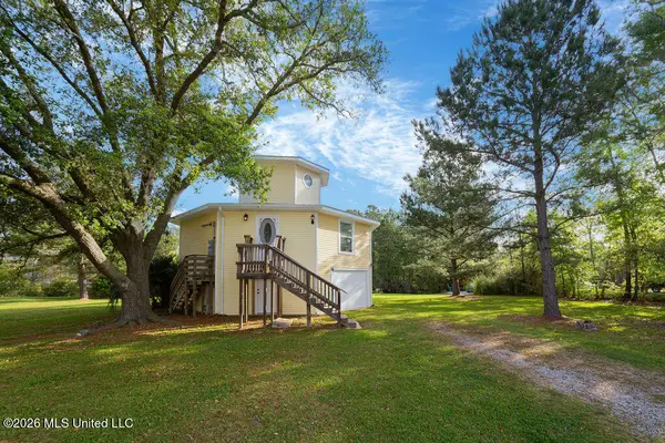 4070 Cardinal Street, Bay Saint Louis, MS 39520