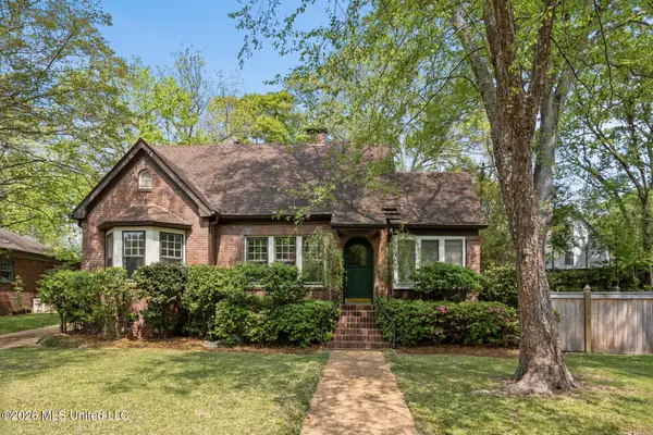 2010 Laurel Street, Jackson, MS 39202