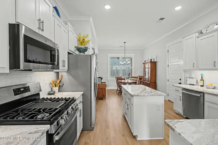 3847 Swan Cove, Hernando, MS 38632 - #3