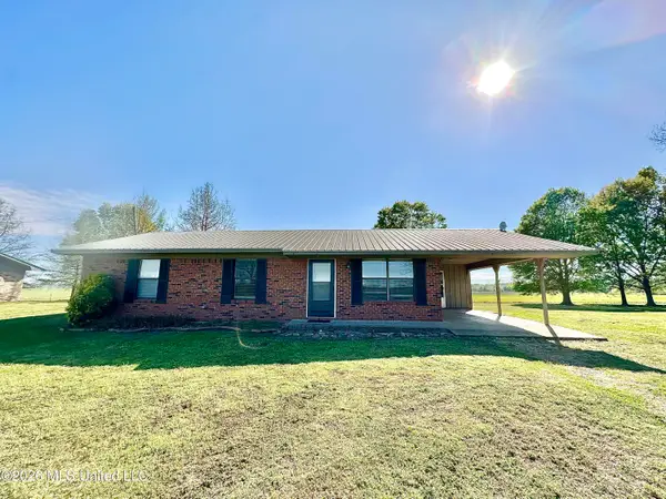 4363 Eagle Lake Shore Road, Vicksburg, MS 39183