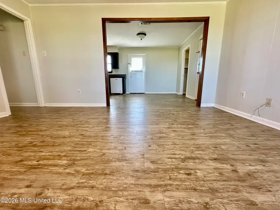 4363 Eagle Lake Shore Road, Vicksburg, MS 39183 - #2