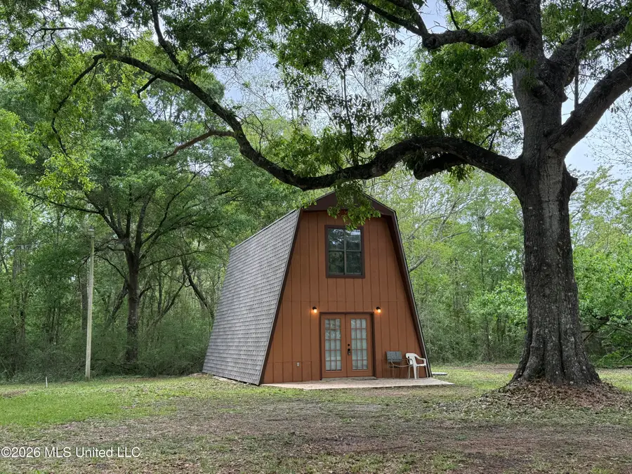 9907 Cedarcliff Drive, Moss Point, MS 39562 - #2