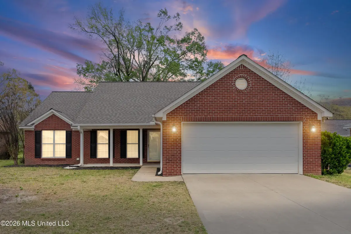 108 Acorn Lane, Batesville, MS 38606 - #1