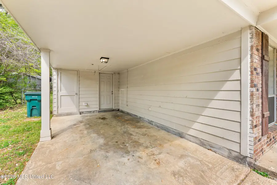 1590 E Gilford Cove, Southaven, MS 38671 - #2