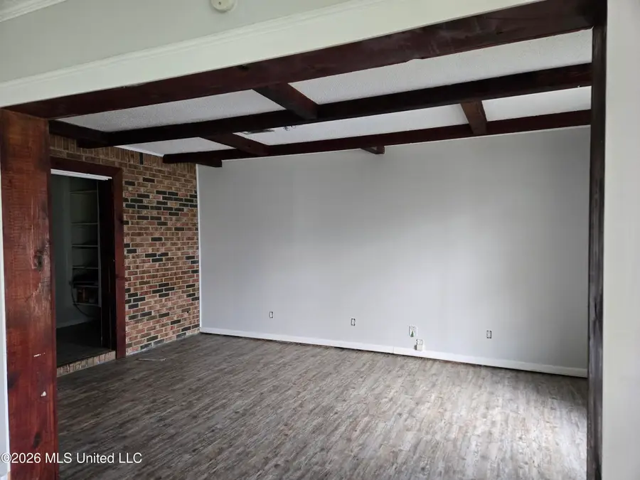 2710 E Angela Circle, Gulfport, MS 39503 - #3