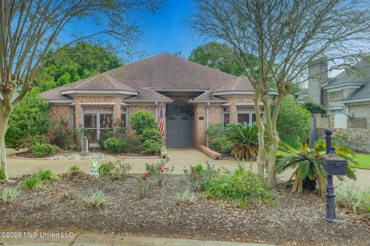 2575 Rue Palafox, Biloxi, MS 39531 - #1