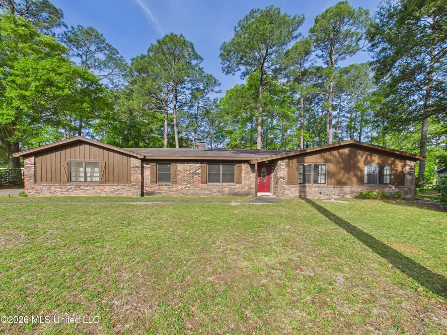 107 Braeburn Drive, Ocean Springs, MS 39564 - #2