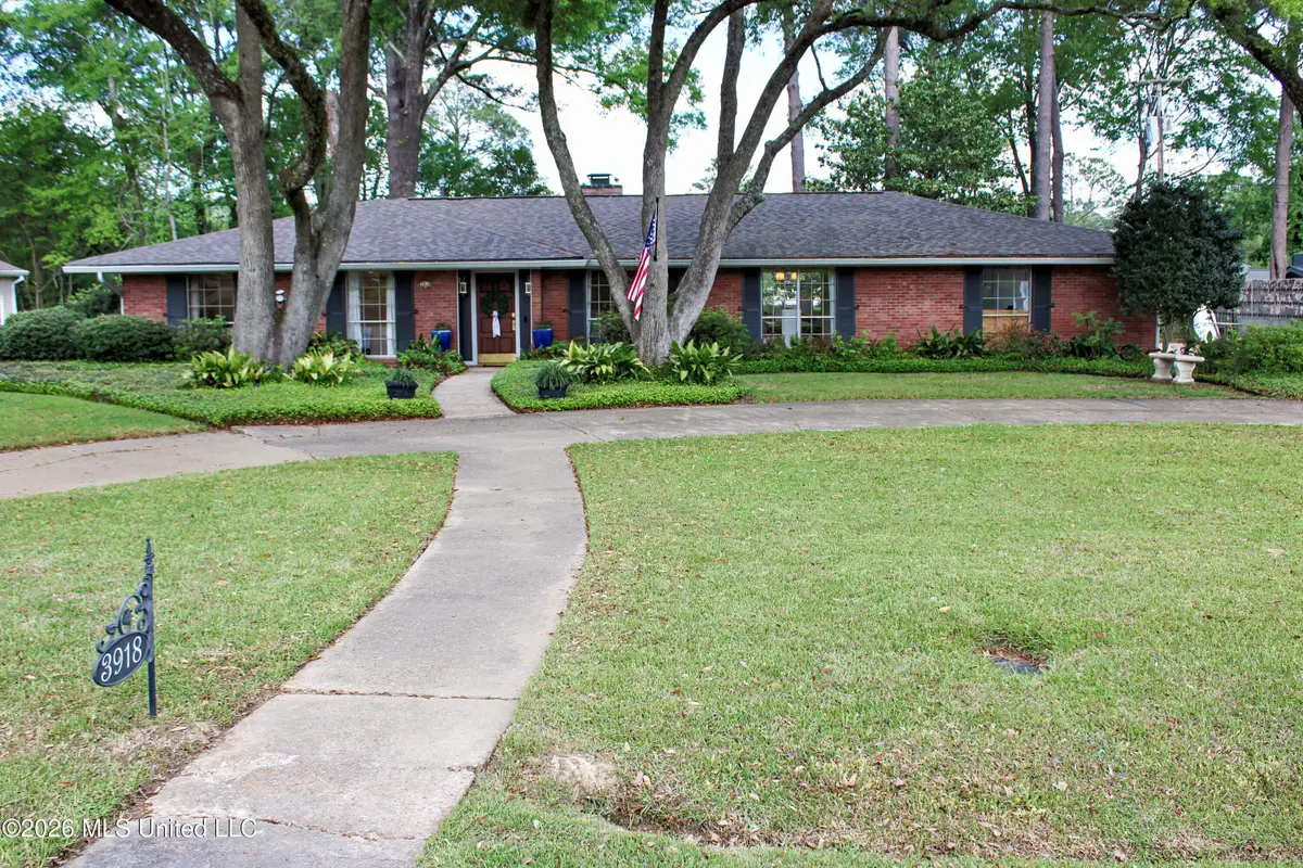 3918 Rhymes Place, Jackson, MS 39211 - #1