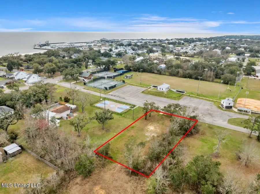 234 Fleitas Avenue, Pass Christian, MS 39571 - #2