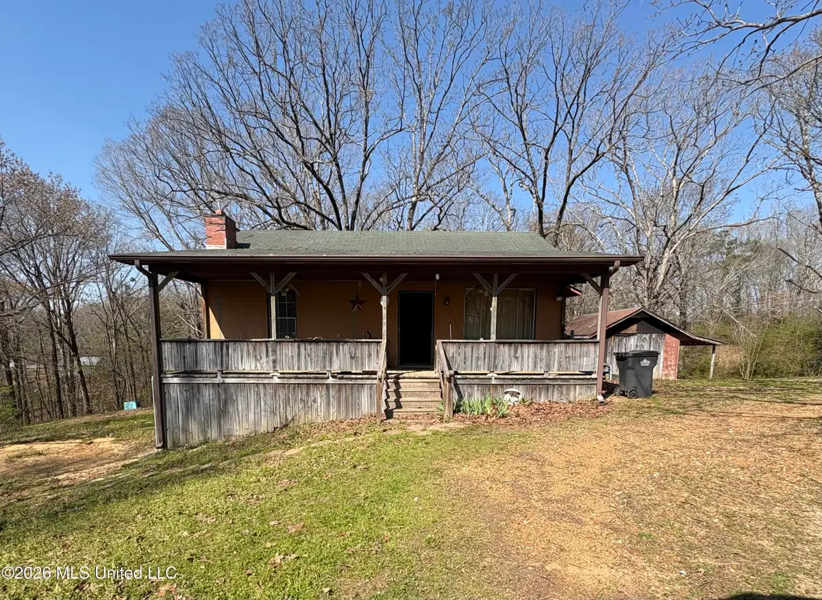 8 County Road 529, Como, MS 38619 - #1