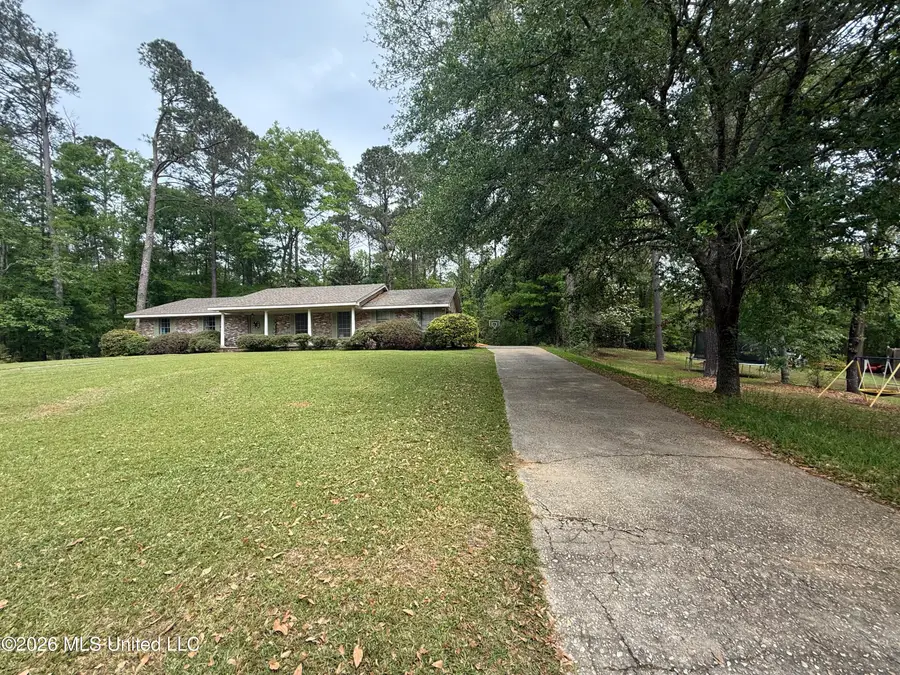 611 Marsha Drive, Mendenhall, MS 39114 - #3