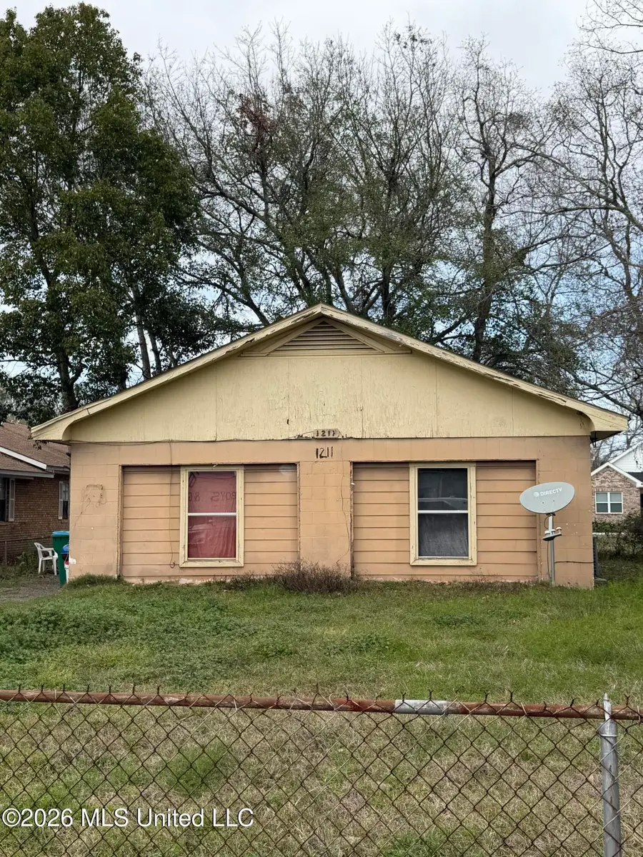1211 Tucker Avenue, Pascagoula, MS 39567 - #2