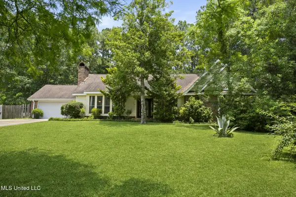 70 Poplar Drive, Hattiesburg, MS 39402