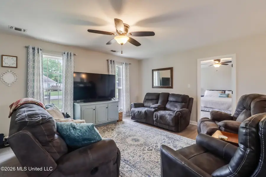 107 Cottage Oaks Drive, Lucedale, MS 39452 - #3