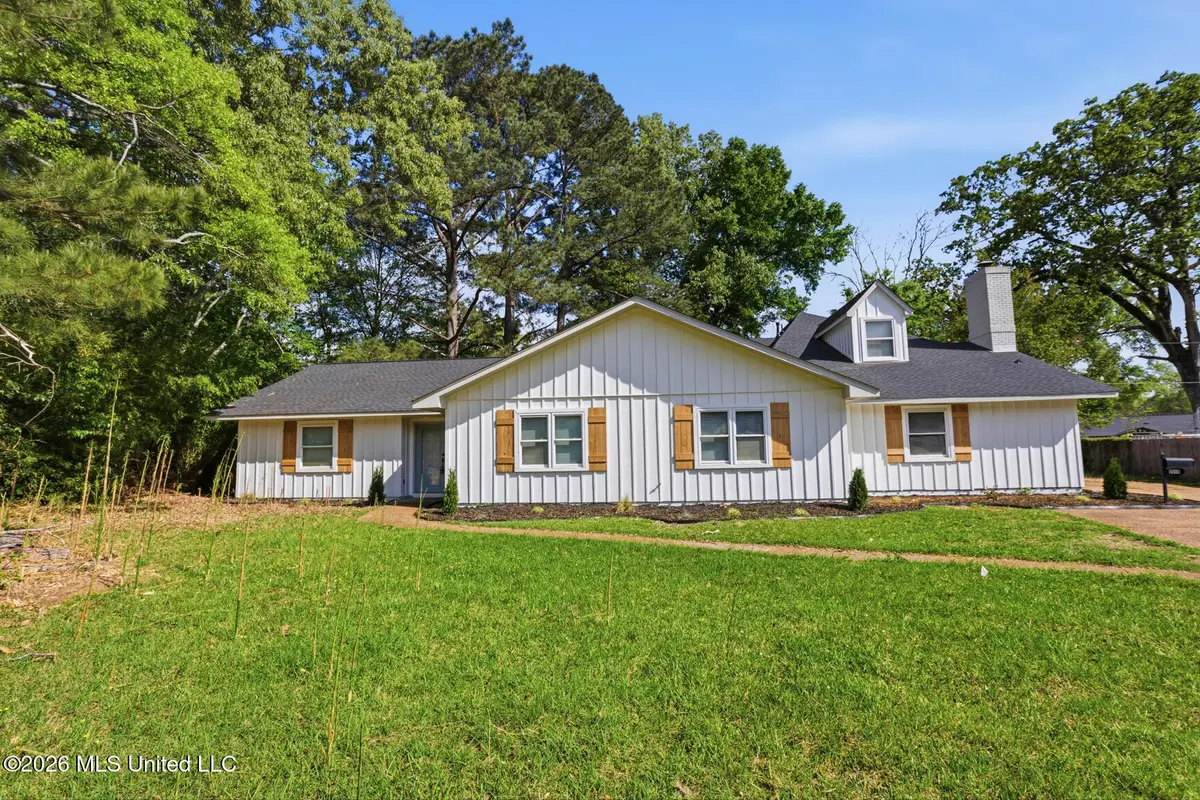 5515 Old Canton Road, Jackson, MS 39211 - #1