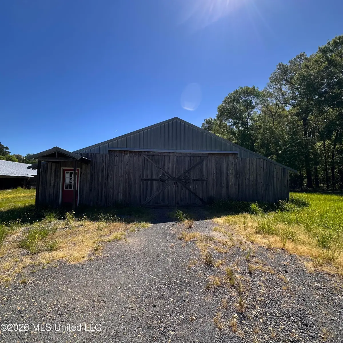 915 Hattie Wallace Road, Morton, MS 39117 - #1