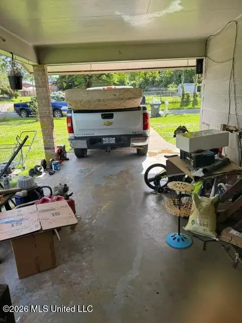 121 Oakhill Drive, Natchez, MS 39120 - #1