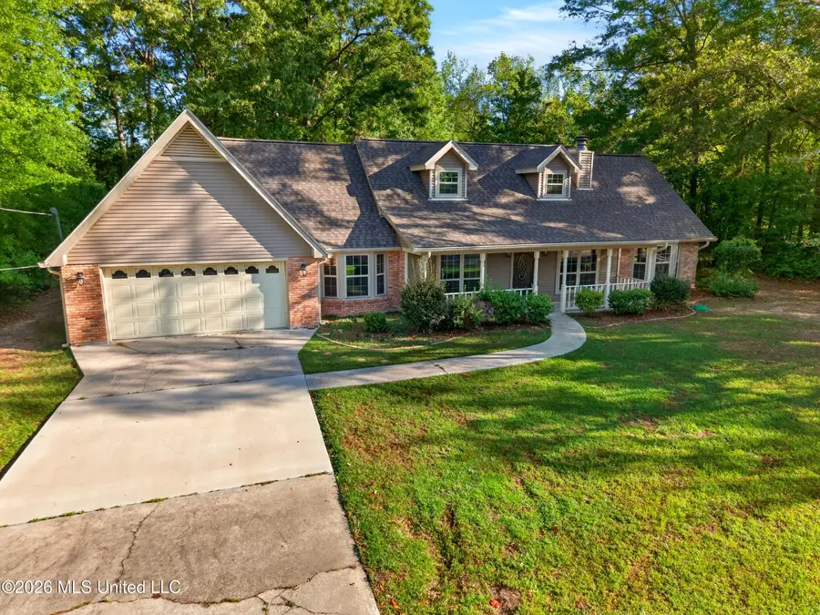 508 W Lakeshore Drive, Carriere, MS 39426 - #2