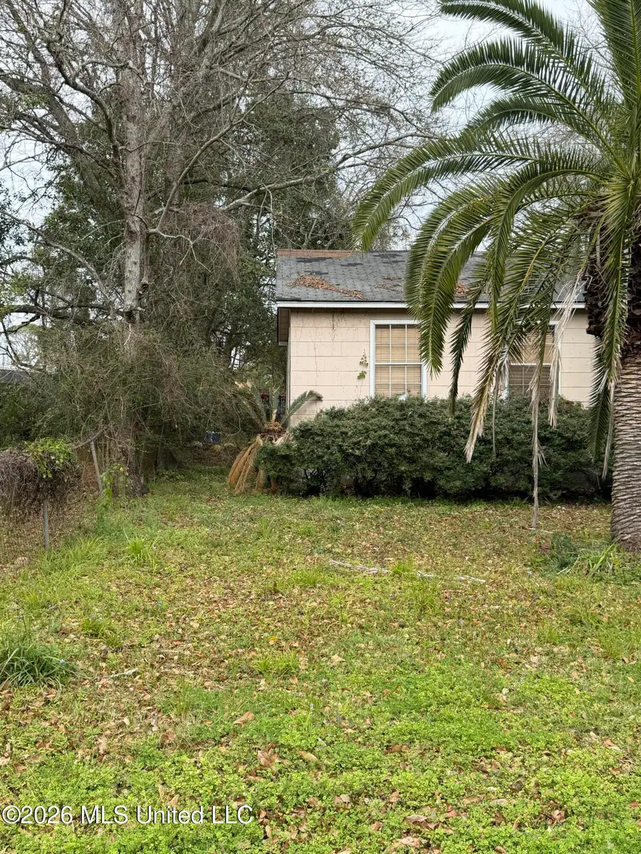 1209 Polk Avenue, Pascagoula, MS 39567 - #3