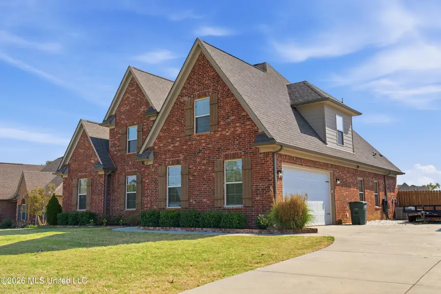 121 Janey Drive, Senatobia, MS 38668 - #2