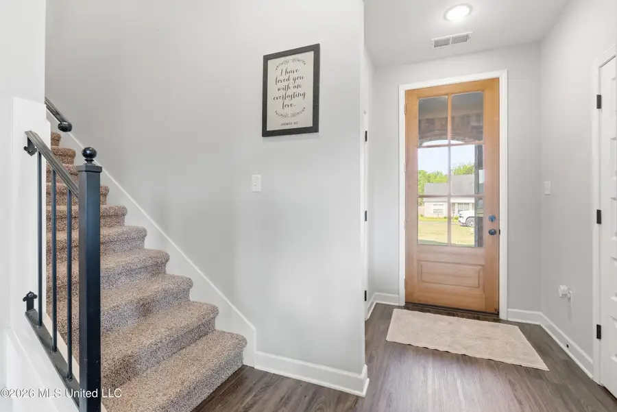 121 Janey Drive, Senatobia, MS 38668 - #3