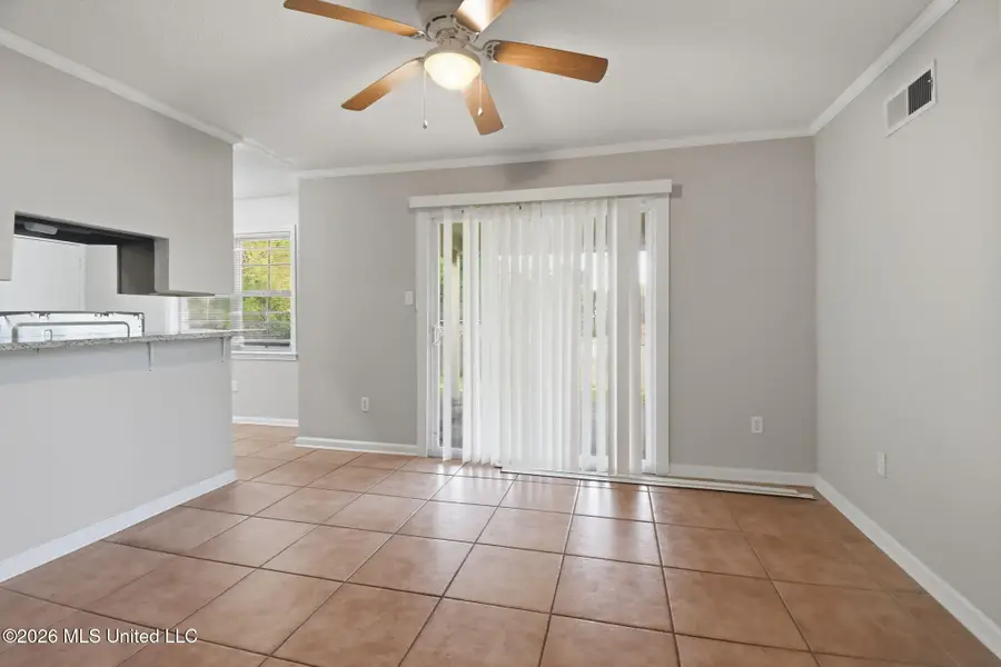 727 Thornwood Drive, Southaven, MS 38671 - #3