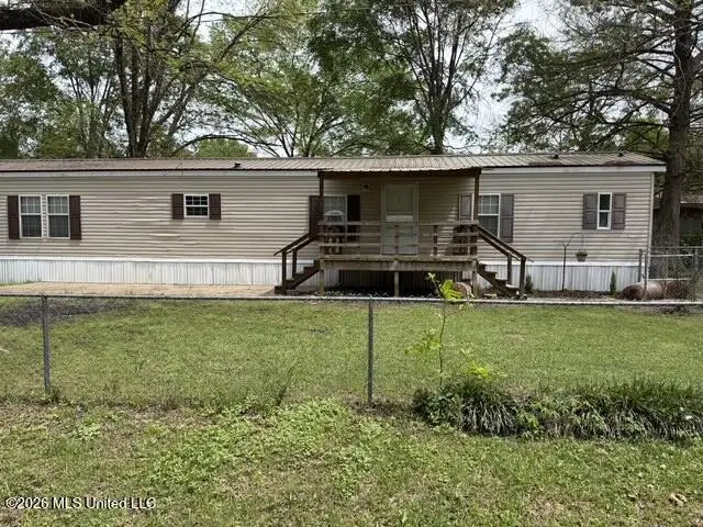 125 Vicksburg Avenue, Richland, MS 39218 - #1