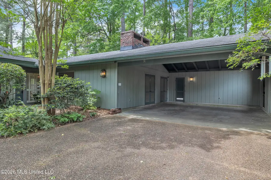 5415 Kaywood Drive, Jackson, MS 39211 - #2