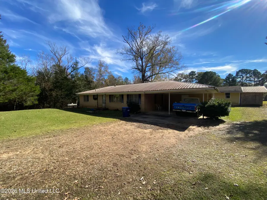 2325 Lindsey Road, Morton, MS 39117 - #2