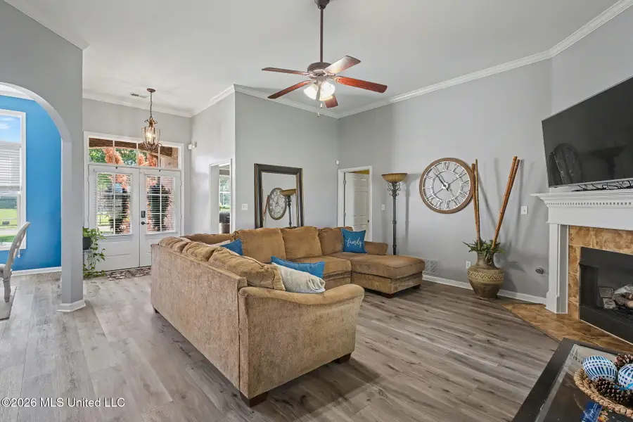 3815 Park Creek Drive, Southaven, MS 38672 - #2