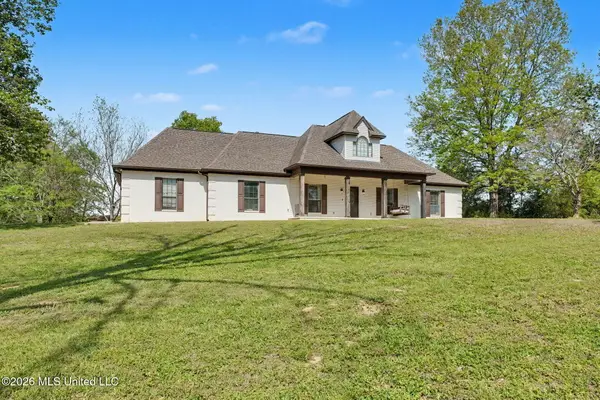 13960 Fairview Road, Byhalia, MS 38611