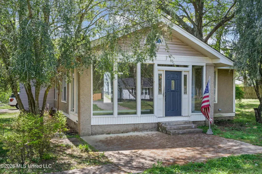 712 Strayhorn Street, Senatobia, MS 38668 - #3