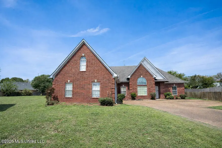 4275 W Sweet Flag Loop, Southaven, MS 38671 - #2