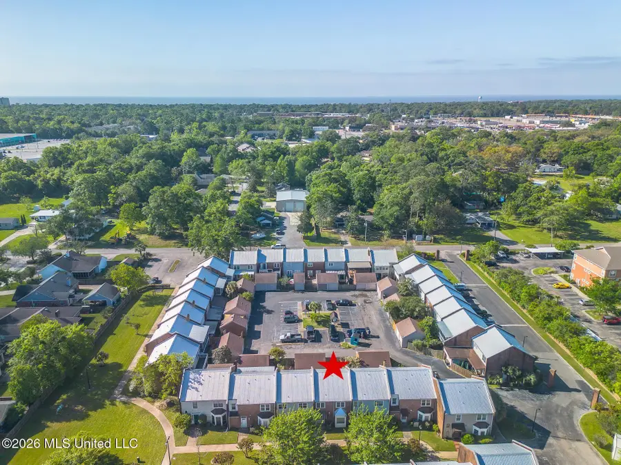 928 Courthouse Road, Gulfport, MS 39507 - #2