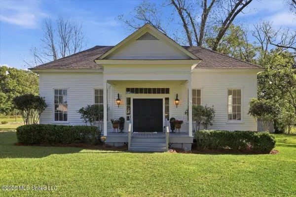 321 Raymond Street, Terry, MS 39170