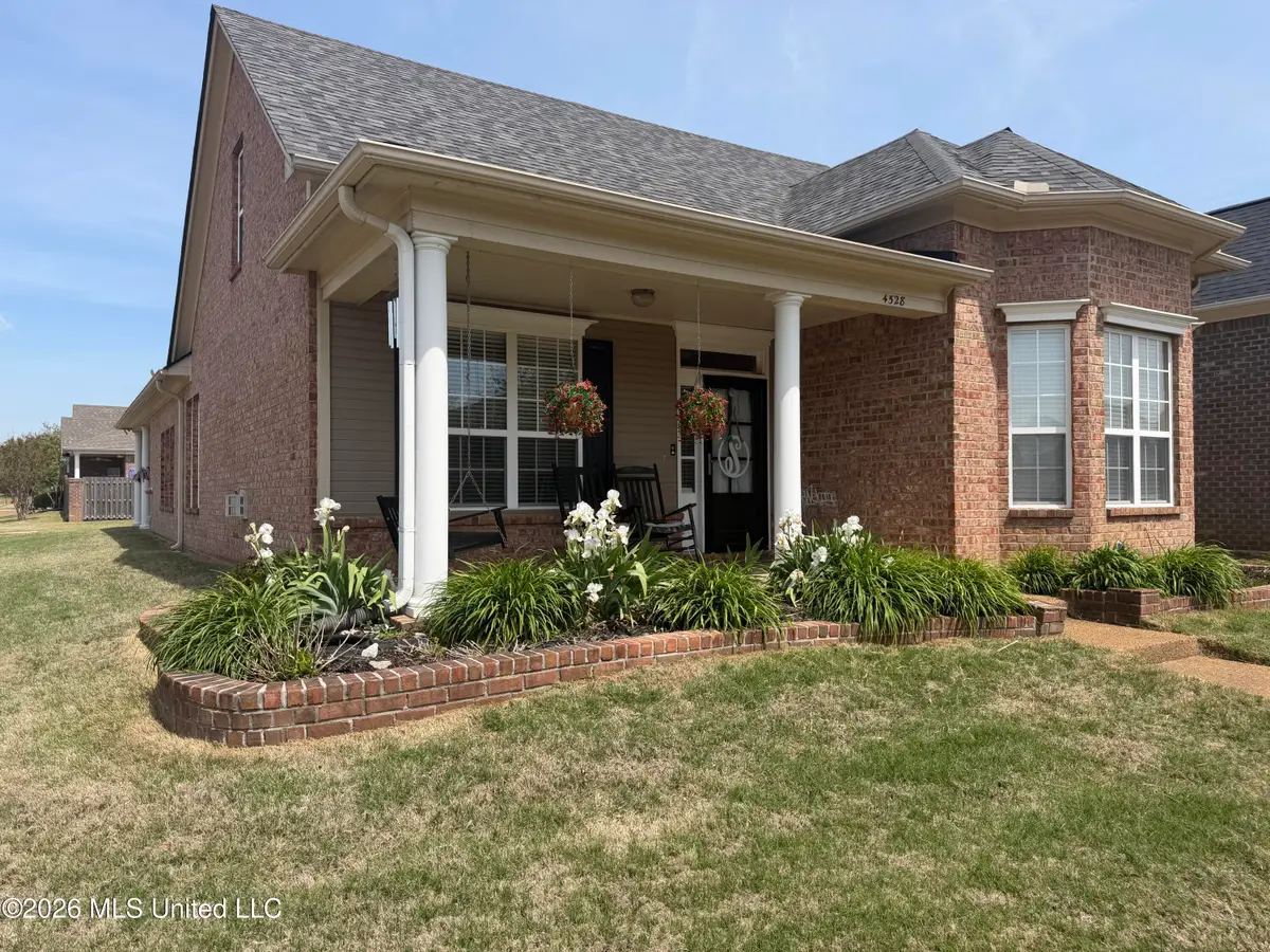 4528 Stone Cross Drive, Olive Branch, MS 38654 - #1