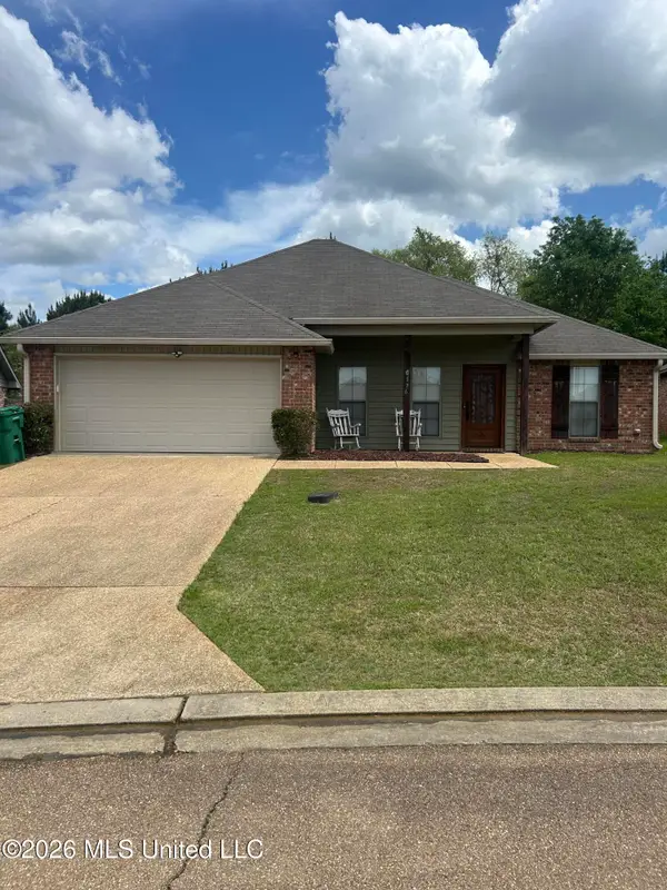 176 Winchester Street, Byram, MS 39272