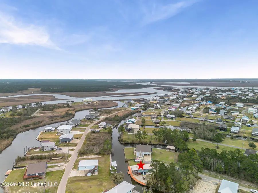 5047 Colorado Street, Bay Saint Louis, MS 39520 - #2