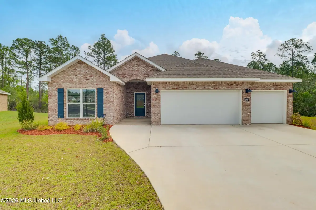 4937 Fern Drive, Diberville, MS 39540 - #1