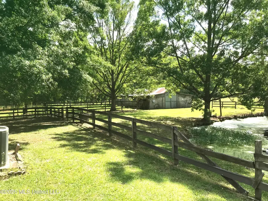 110 Crestview Drive, Brandon, MS 39047 - #2