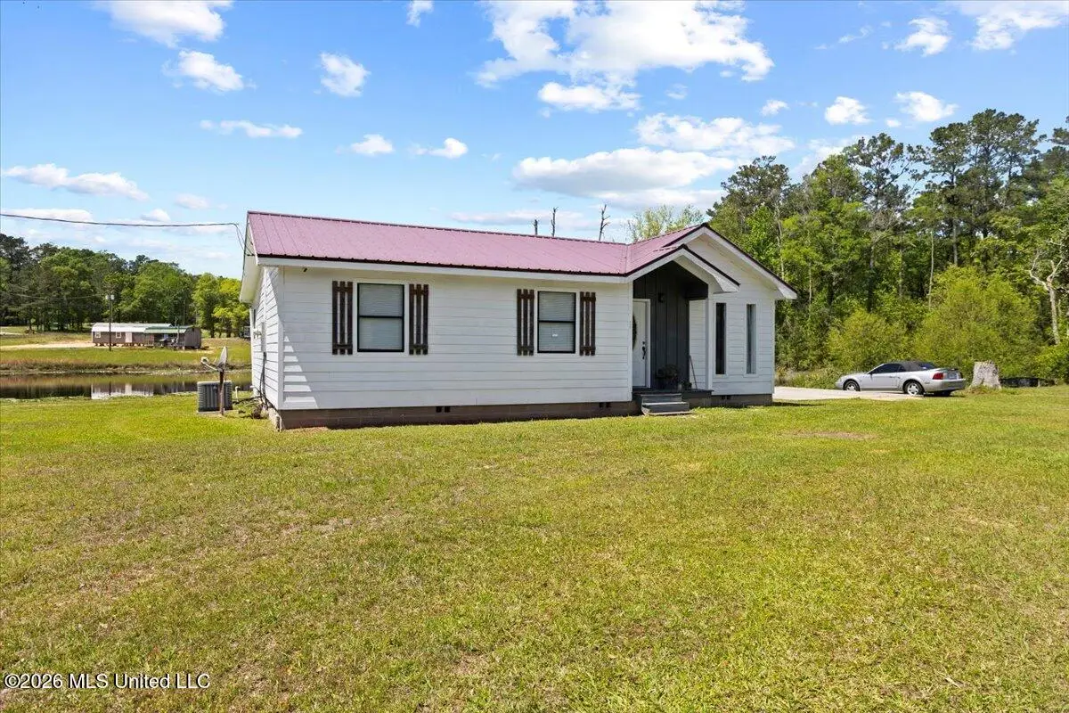 113 Clyde Pipkins Road, Lucedale, MS 39452 - #1
