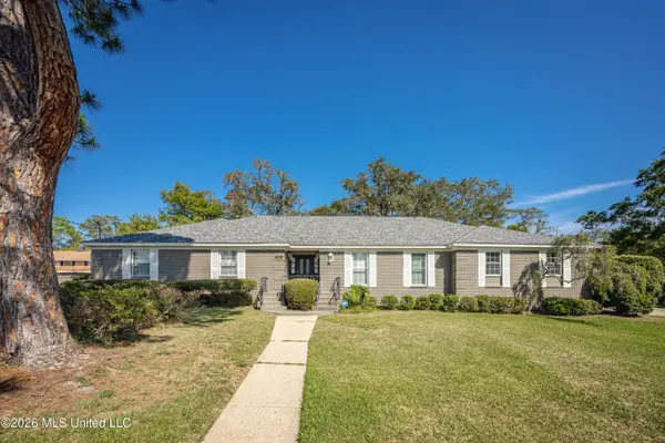 424 Alicia Drive, Biloxi, MS 39531
