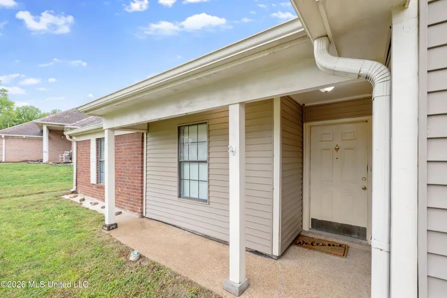 7340 Kingcrest Road, Olive Branch, MS 38654 - #2