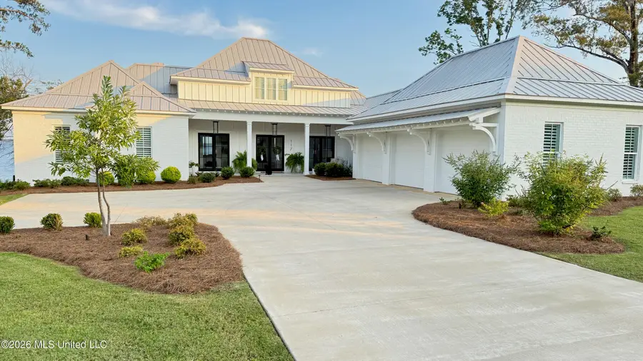 117 N Natchez Drive, Madison, MS 39110 - #3
