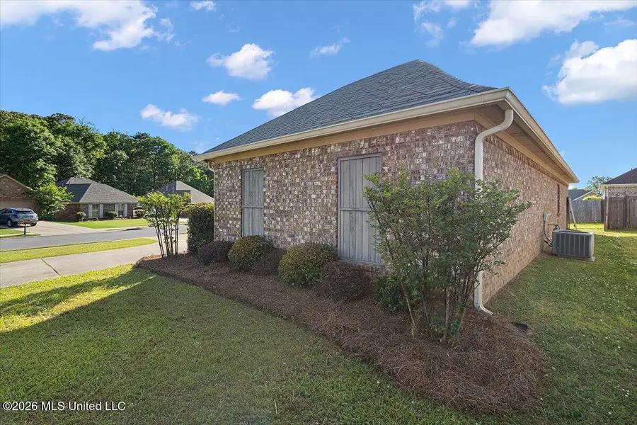 301 Ridge Pointe Drive, Brandon, MS 39042 - #3