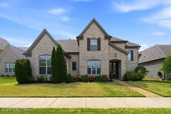 8331 Stonecrest Drive, Olive Branch, MS 38654