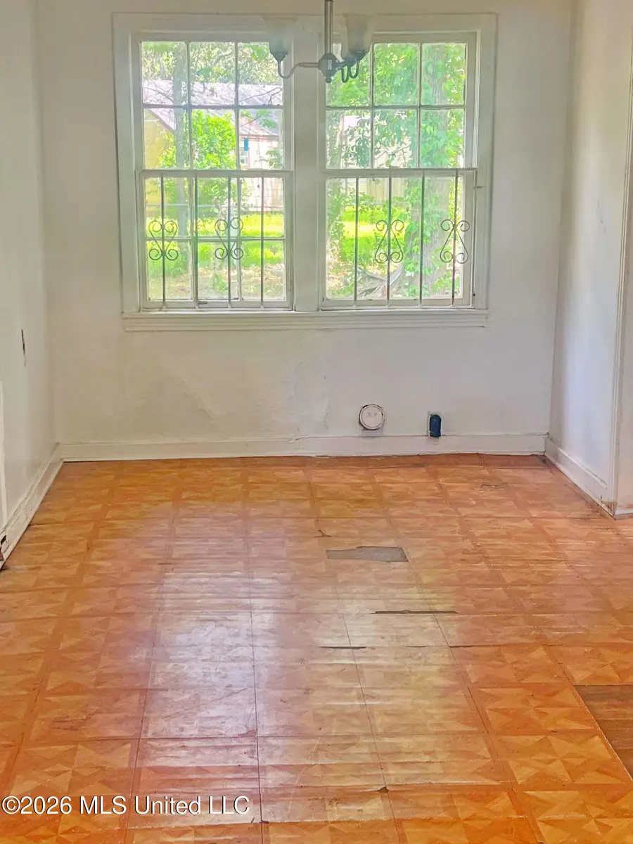 150 Sewanee Drive, Jackson, MS 39209 - #3