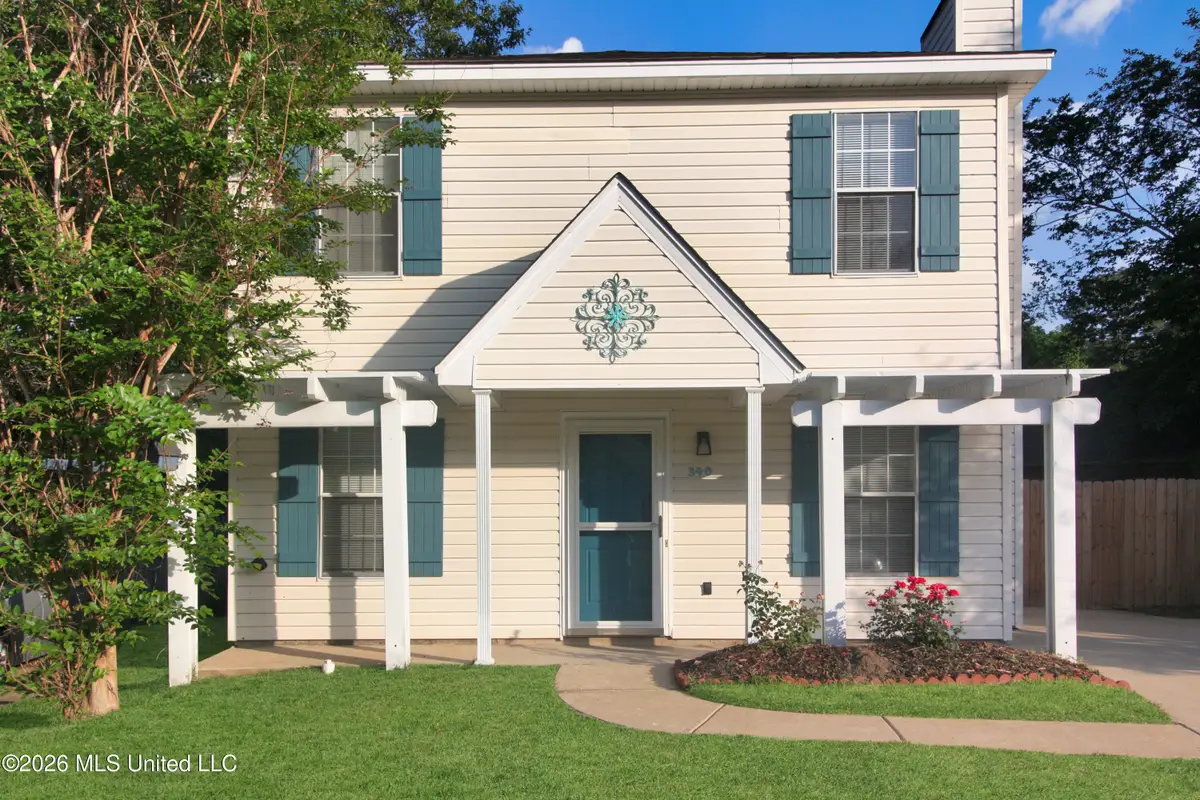 340 N Grove Circle, Brandon, MS 39047 - #1