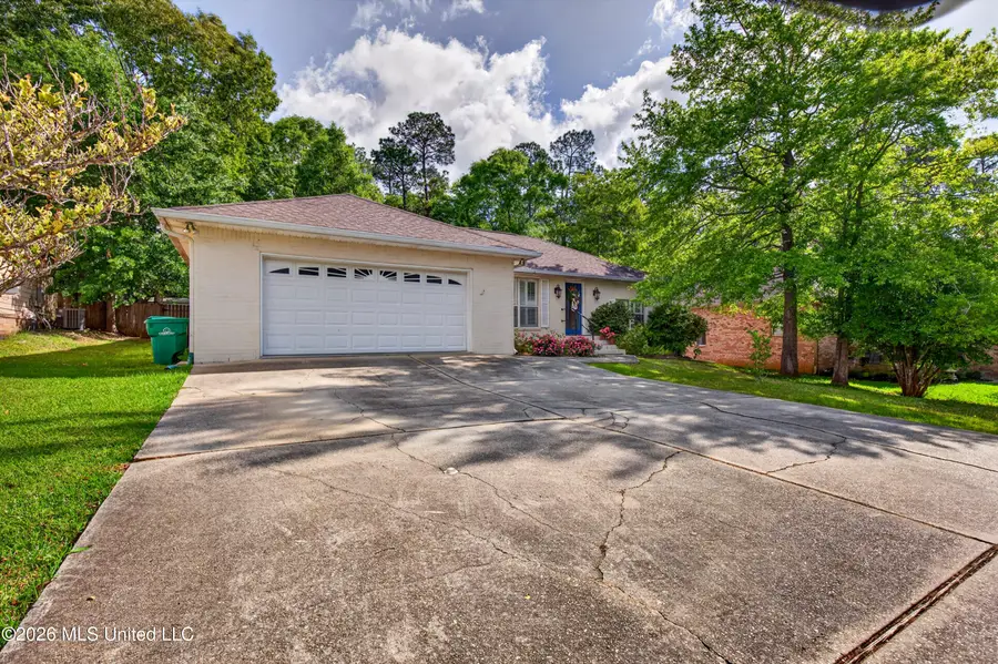 89364 E Diamondhead Drive, Diamondhead, MS 39525 - #2