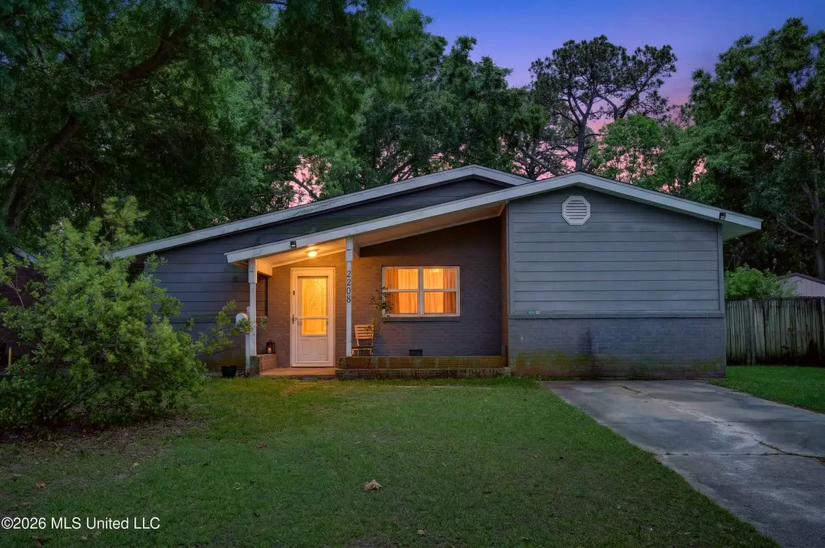 2208 Kingsberry Avenue, Pascagoula, MS 39567 - #1